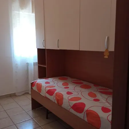 Casa Vacanze Nena 蒙塔莱格罗